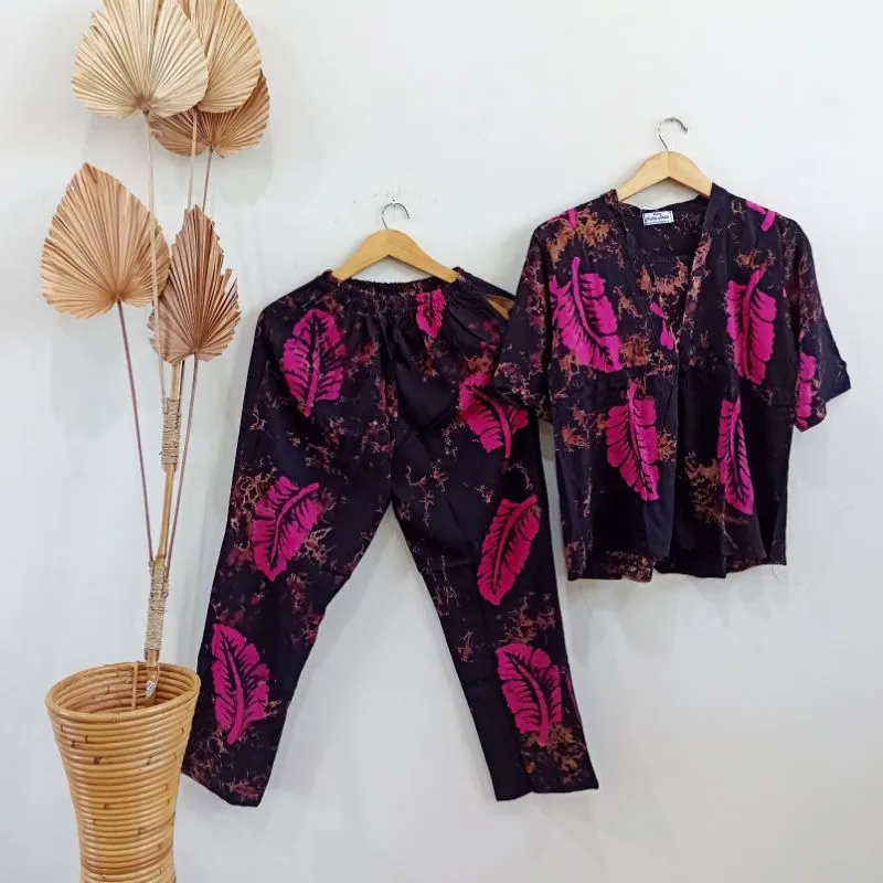 Varian Pink Tua Daun