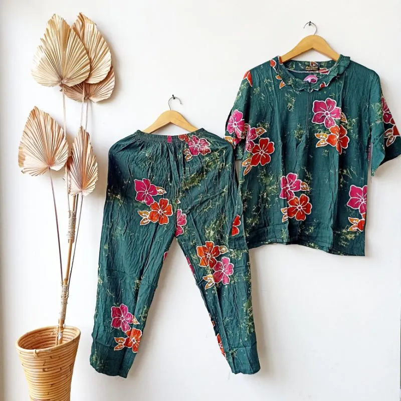 Varian Hijau Mawar