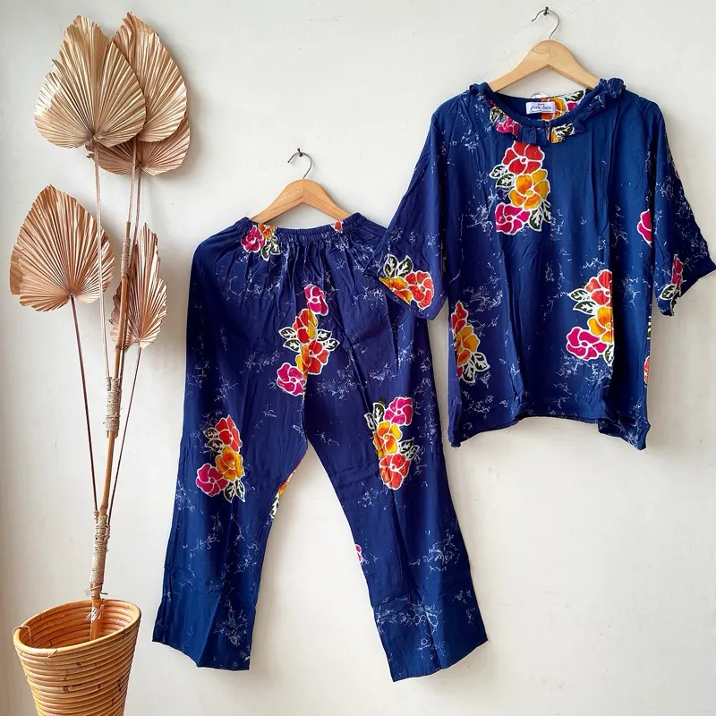 Varian Biru Bunga