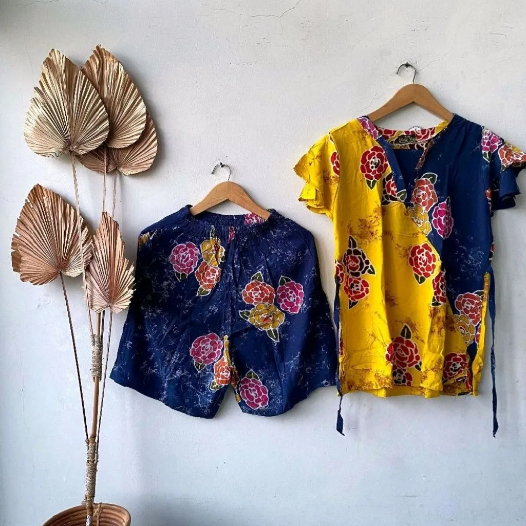 Varian Kuning Biru