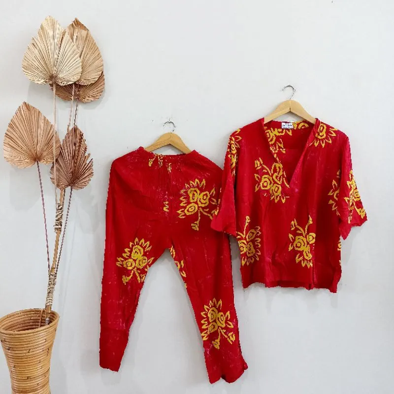 Varian Merah Mawar