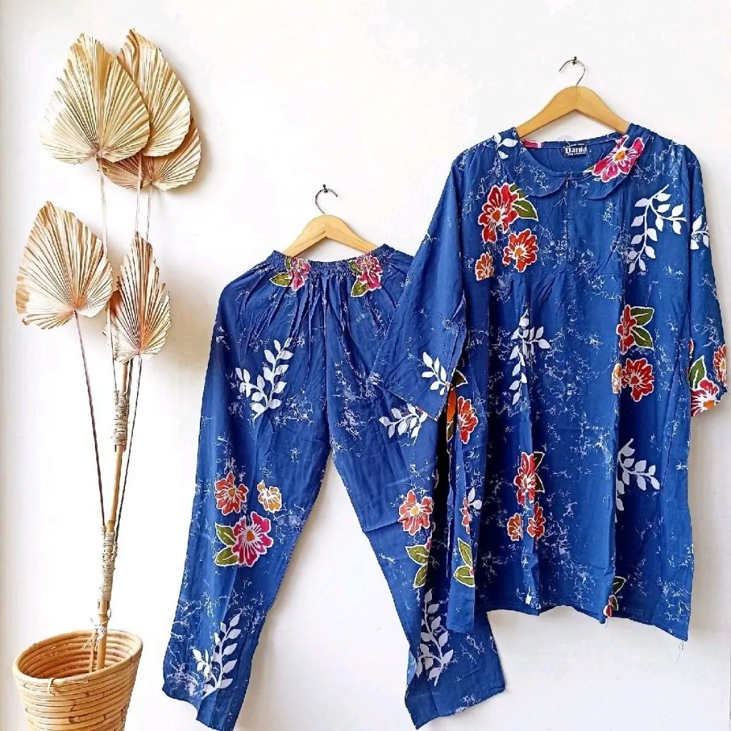 Varian Biru Daun