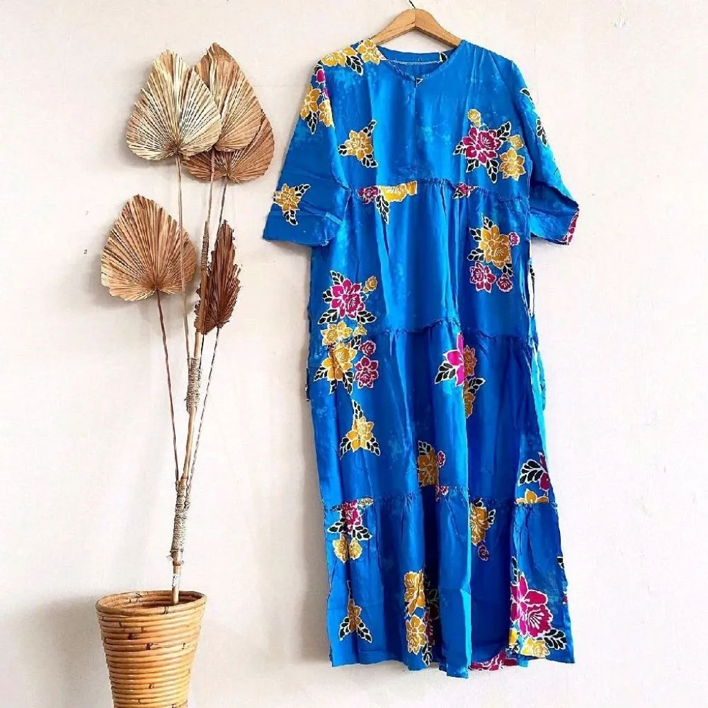 Varian SD Biru Mawar Kecil