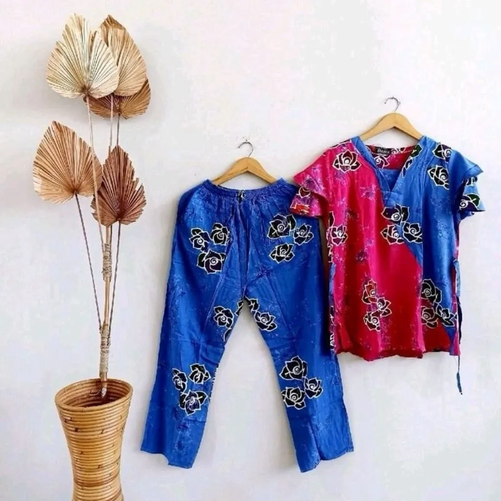 Varian Pink Biru